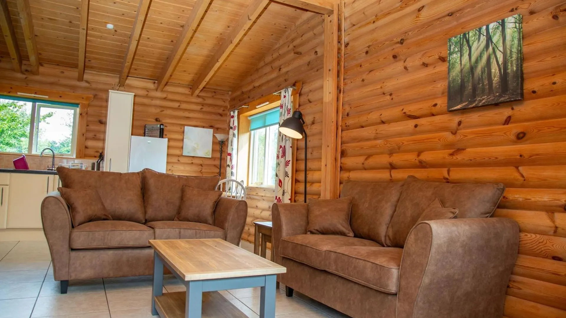 펜션 Quail Lodge - Nordic Log Cabin 셀비 영국